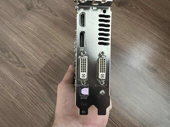 Nvidia Geforce 9600 GT - 3