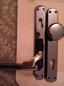 Drevené vonkajšie vchodové dvere - 3