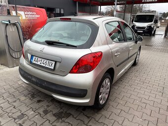 Peugeot 207 1.4 - 3