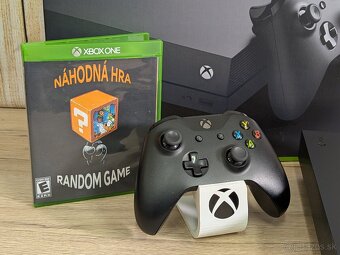 Xbox One X 1TB, 1 ovládač, 1 náhodná hra - 3