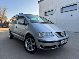 Volkswagen Sharan Facelift 1.9 TDi - 3