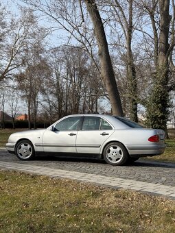 Predám Mercedes Benz E300 TD w210 OM606 - 3