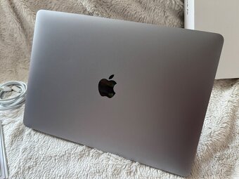 Apple Macbook air M1 8/256gb- Super stav - 3