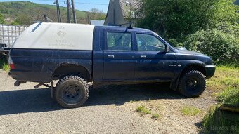 Mitshubishi L200 - 3