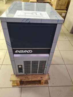 Vyrobnik ľadu Aristarсo Italy - 3