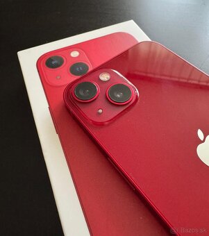 iPhone 13, Red - 3