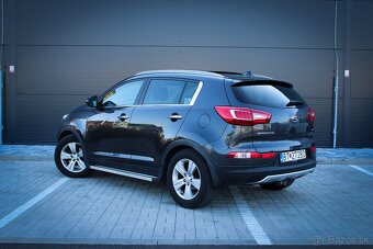Kia Sportage 1.7 CRDi VGT 2WD Panoramatická strecha, Tažné - 3