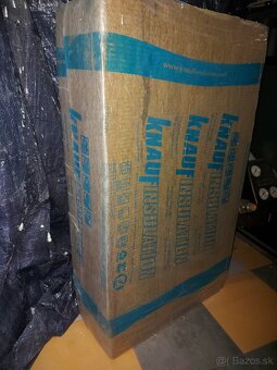 Predám zostatok minerálnej izolácie Knauf 240mm - 3