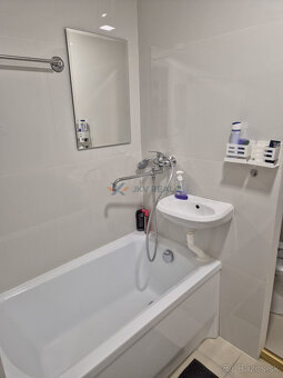 Garsónka po kompletnej rekonštrukcii – B. Smetanu, Trnava - 3