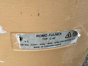 Predám retro zmýkačku značky ROMO FULNEK TYP C 42 - 3