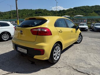 Kia Rio -2016- 1.2i D-CVVT, Klíma, 84k, -NEBÚRANÉ - 3