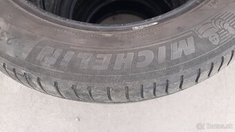 235/55r1 100V Michelin letne - 3