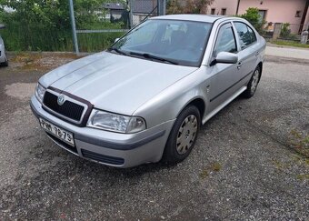 Škoda Octavia 1,6 benzín manuál 55 kw - 3