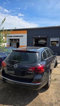 Predam OPEL ASTRA J Sports Tourer 1.4 Turbo 140HP automat - 3