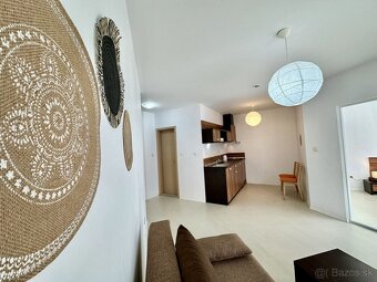 Morský raj pre Vás – zariadený apartmán v prestížnom komplex - 3