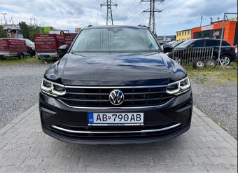 Volkswagen Tiguan 2.0 TDI EVO Life 4Motion DSG panoráma - 3