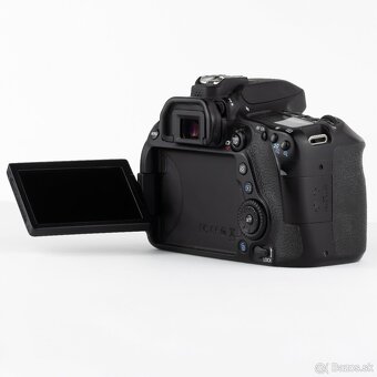 Canon EOS 80D ( telo ) + EF-S 18-135 IS STM - 3