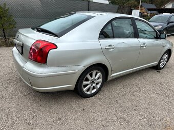 Rozpredam Avensis 2003-2008 5D 2.0 diesel 85kw - 3