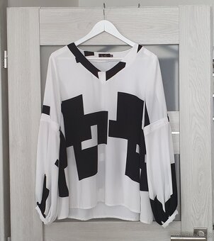 Čierno-biela blúzka v.L/XL - 3