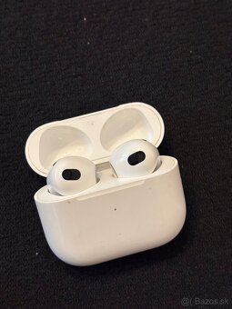 Apple AirPods 3 - 3