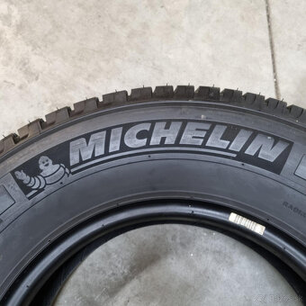 Letné dodávkové pneumatiky 225/75 R16C MICHELIN - 3