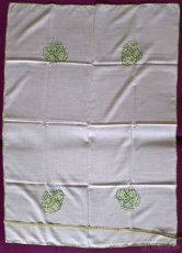 Vyšívaný obrus + obrúsky - 3