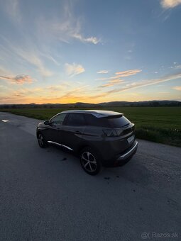Peugeot 3008 – výborný stav , ako nové - 3