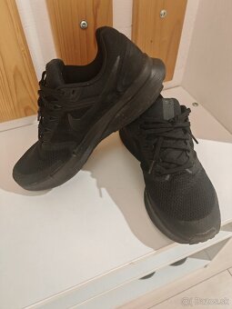 Botasky Nike 44,5 - 3