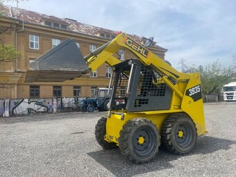 Prenájom bagrov značky CAT / prenájom UNC značky GEHL - 3