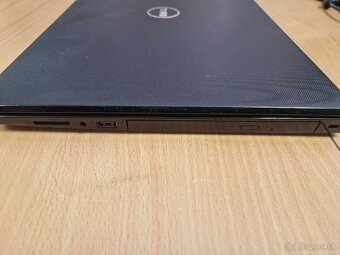 DELL Vostro 15 - 3