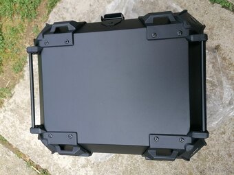 45 litrovy top case vrchny zadny kufor - 3