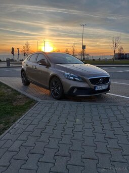 Volvo V40 Cross Country 2.0 D3 110kW - 3