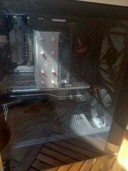 Herný / kancelársky počítač – i5, 16 GB RAM, RX 470, SSD 500 - 3