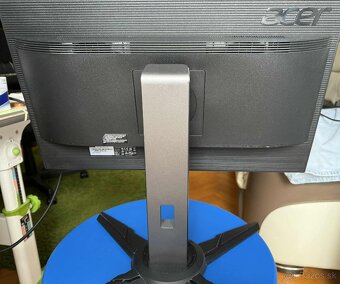 Herny 144hz monitor ACER Predator XB240H - 3