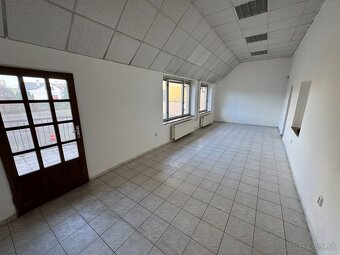 Mimoriadne zníženie ceny BÝVAJTE A PODNIKAJTE v centre Lučen - 3