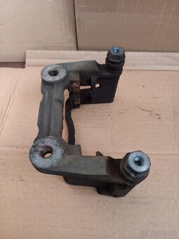 Podpera strmeňa Mazda - 3