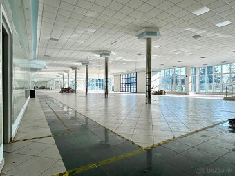 Na prenájom MODERNÁ prevádzková budova 1300m2 15min.od NZ - 3