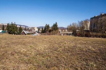 STAVEBNÝ POZEMOK V SKVELEJ LOKALITE - 3