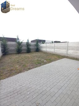 SKOLAUDOVANÉ Novostavba 2-3 izbových bytov s pozemkom v pol - 3