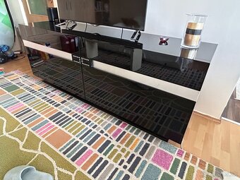 Predám luxusnú obývaciu komodu - 3