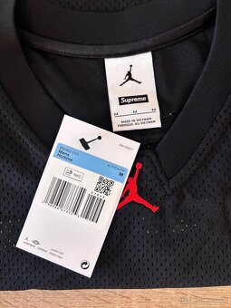 Supreme x Jordan Black Jersey - 3
