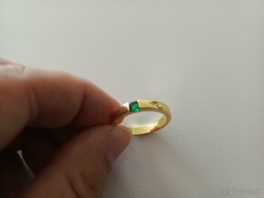 prsten so zelenym kamienkom - 3