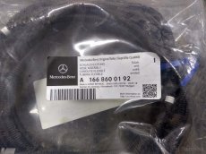 Mercedes ML, GLE W166, Mercedes V-class, hadice pre ostrek. - 3