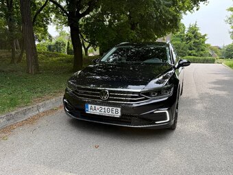 Na predaj Volkswagen Passat Var GTE 1.4 TSI Plug-In-Hybrid - 3