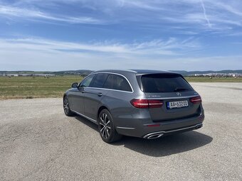 Mercedes-Benz E 300de 4MATIC Sedan–2021/Hybrid/Odpocet DPH - 3