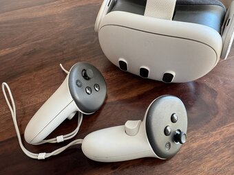 VR headset Meta Quest 3 128GB - 3