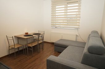 1,5i kompletne zariadený byt v novostavbe s wifi / 3 kocky - 3