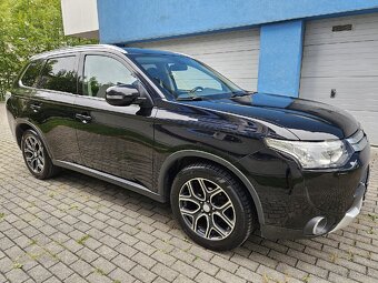 Mitsubishi Outlander III 2,2 Di-D, 7 miest - 3