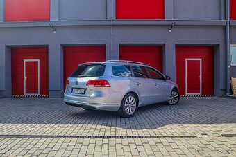 Volkswagen Passat Variant 2.0 TDI BMT Comfortline DSG - 3