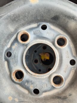 Predám 4x100 R14 185/60/R14 - 3